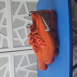 Red VaporMax Nike